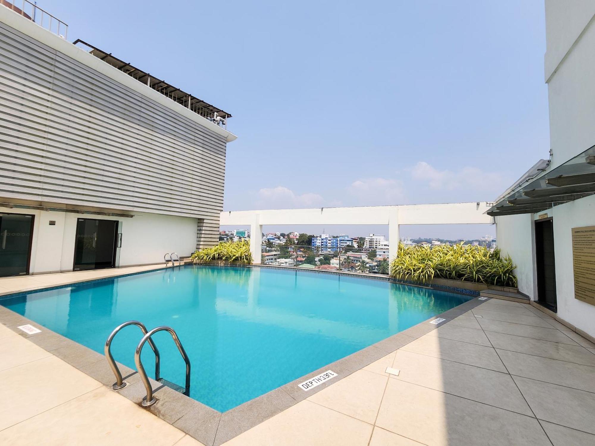 Dimora Hotels And Resorts Thiruvananthapuram Exterior photo