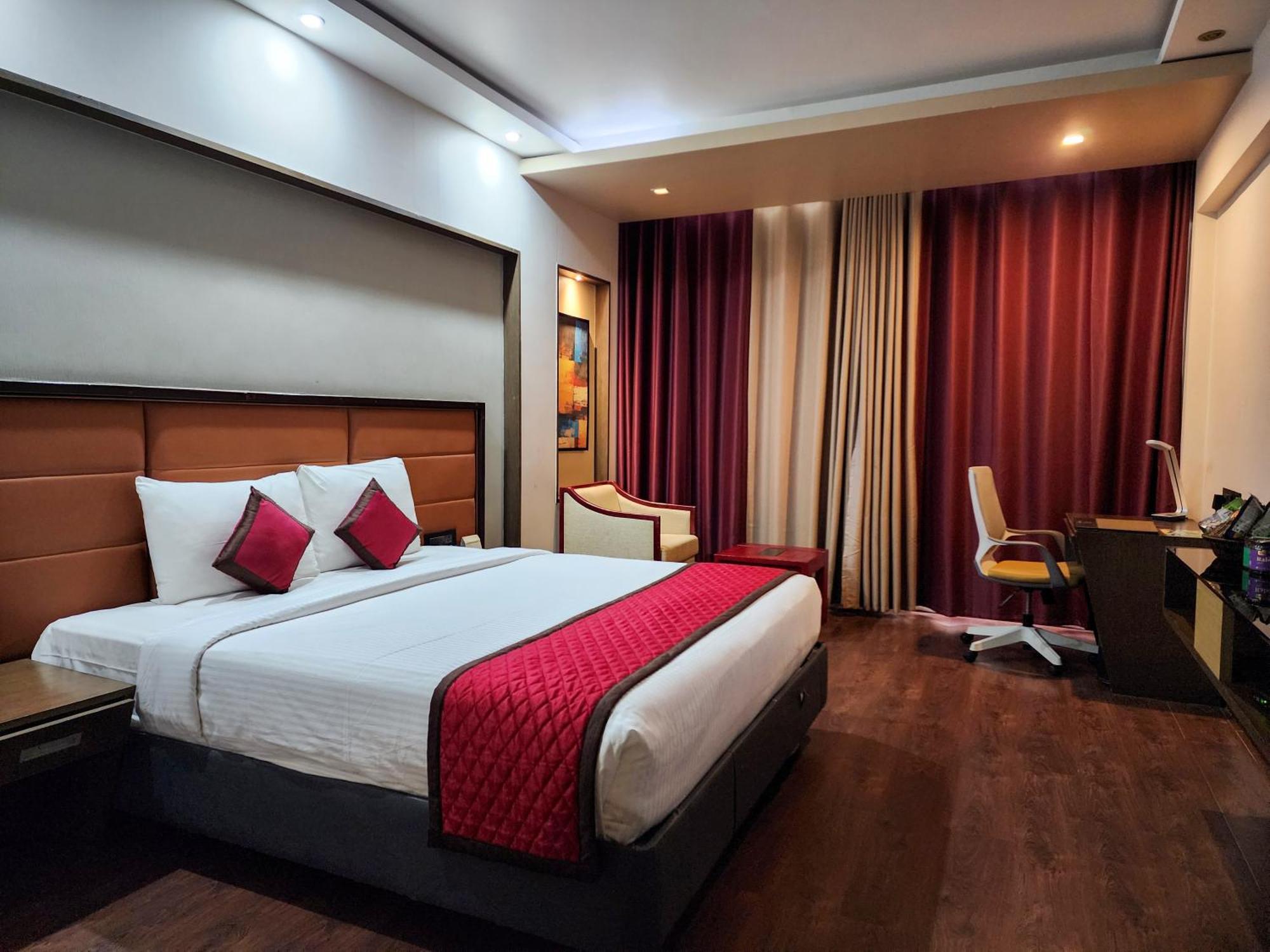 Dimora Hotels And Resorts Thiruvananthapuram Exterior photo