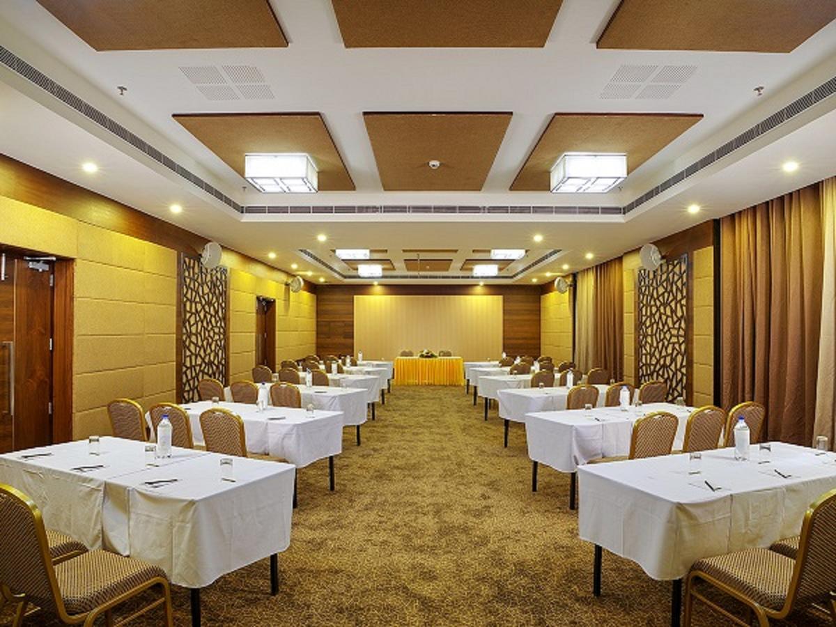Dimora Hotels And Resorts Thiruvananthapuram Exterior photo
