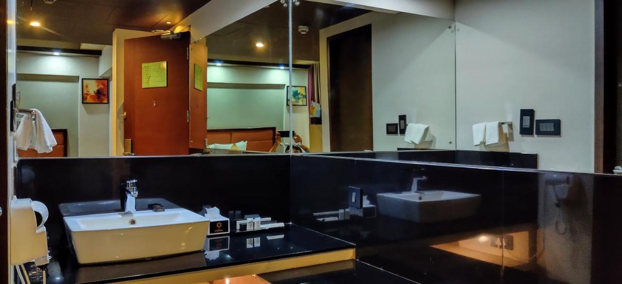 Dimora Hotels And Resorts Thiruvananthapuram Exterior photo
